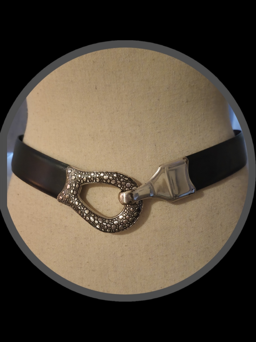 Chico's Black Split Leather Adjustable Waist Belt w/Silvertone Hook Buckle